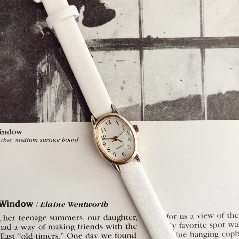 VTG 1990’s Leather Watch - Picture 5 of 9